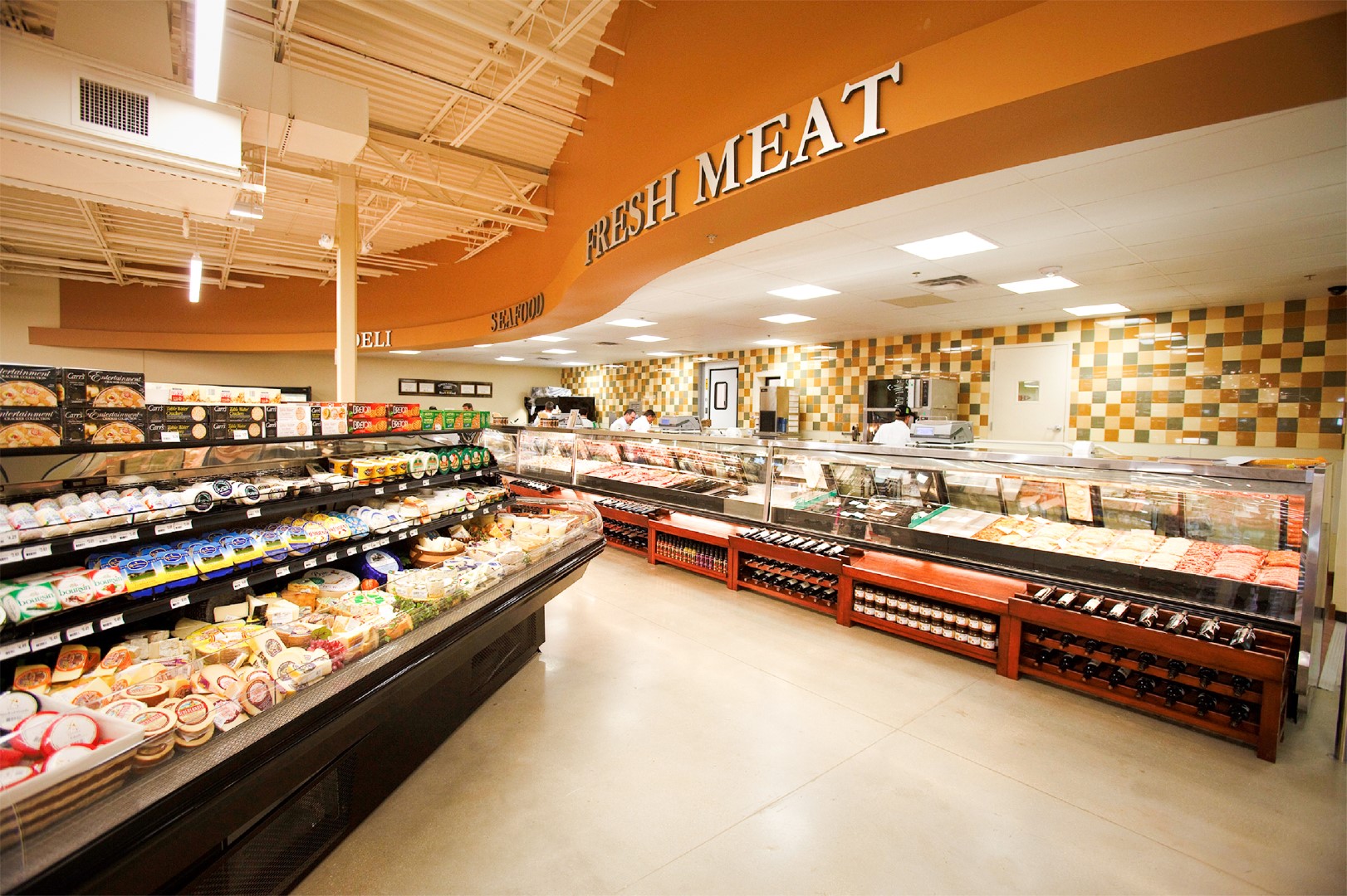 Green-Fields-Market-Interior_1_Large